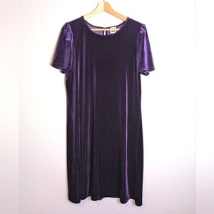 Anne Klein Purple Velvet Short Sleeve Shift Midi Dress size 10 Velour Party Date